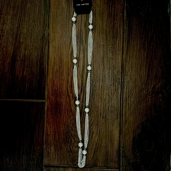The Limited Jewelry - Statement necklace with fake pearls! From the limited. New with tags!